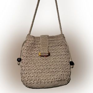 Vintage Crocheted Taupe Natural Ivida Hand Bag / Purse